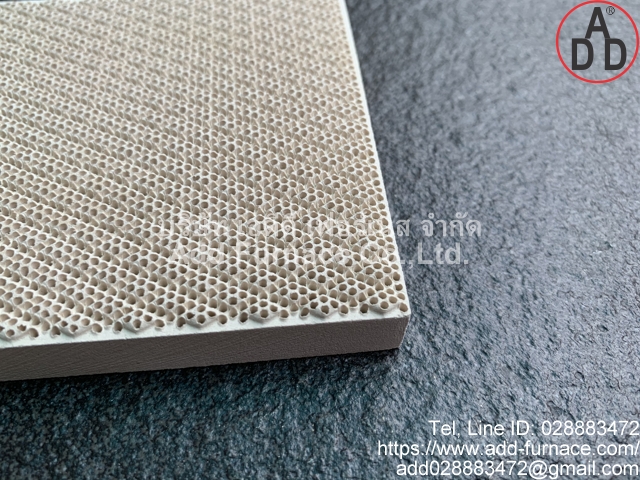 SLWT 93x132x13mm honeycomb ceramic 4